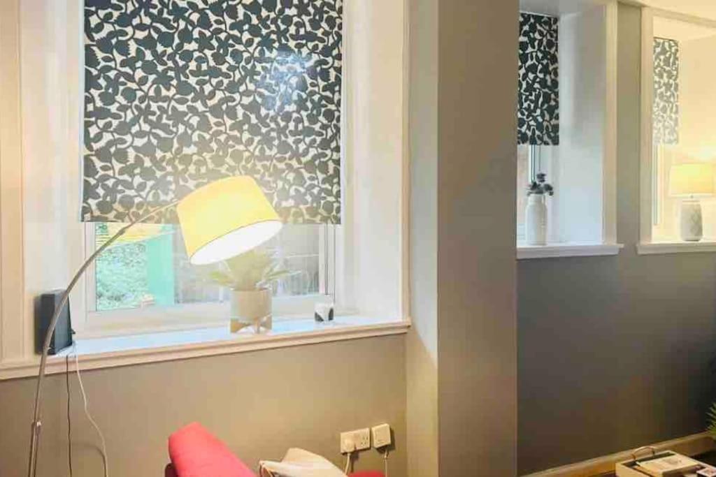 Large 2 Bedroom, Ground Floor Flat, Close To City إدنبرة المظهر الخارجي الصورة